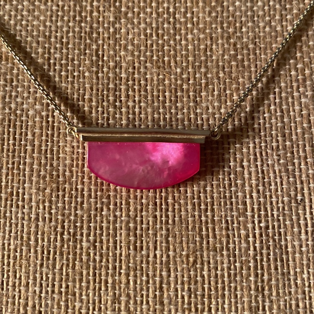 Kendra Scott Dean necklace